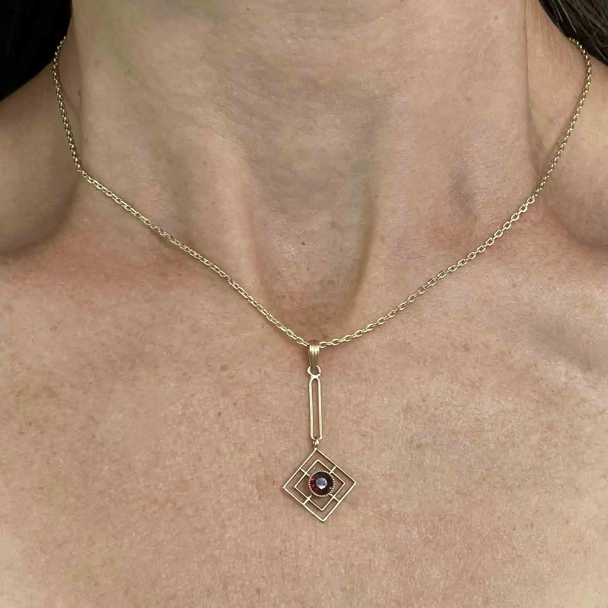 Antique 14K Gold Garnet Lavalier Pendant Necklace