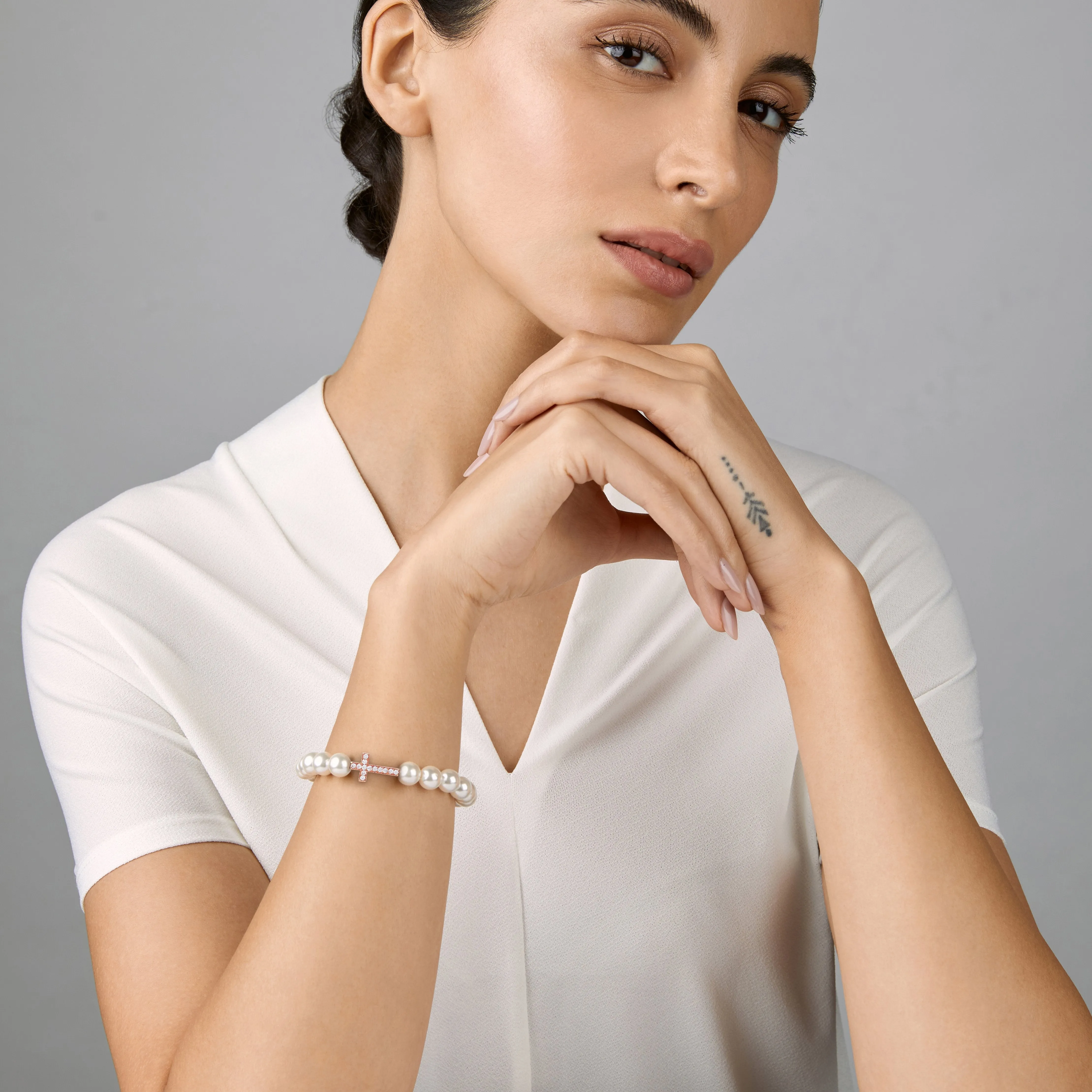 Brass 18k Crystal Studded Cross Embllishment Bracelet For Women