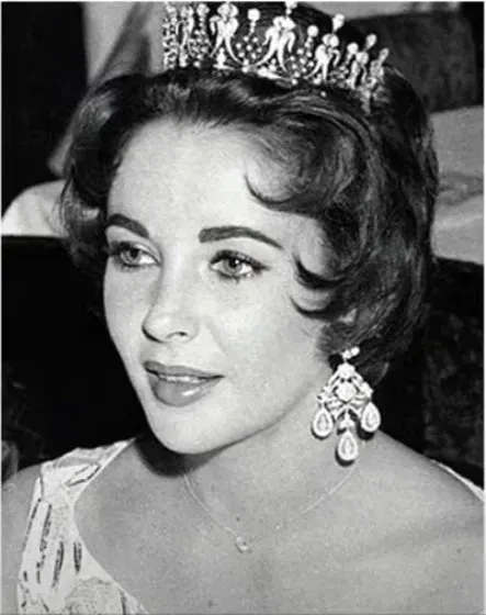 Crystal chandelier earrings Elizabeth Taylor style