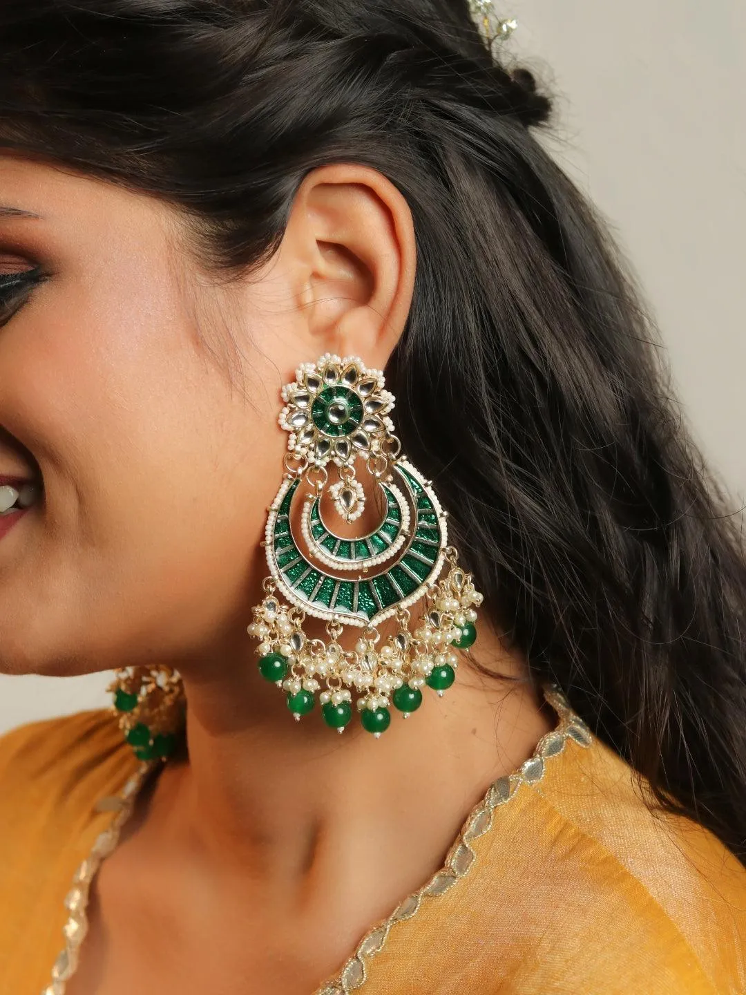Emerald Studded Kundan Chandbali