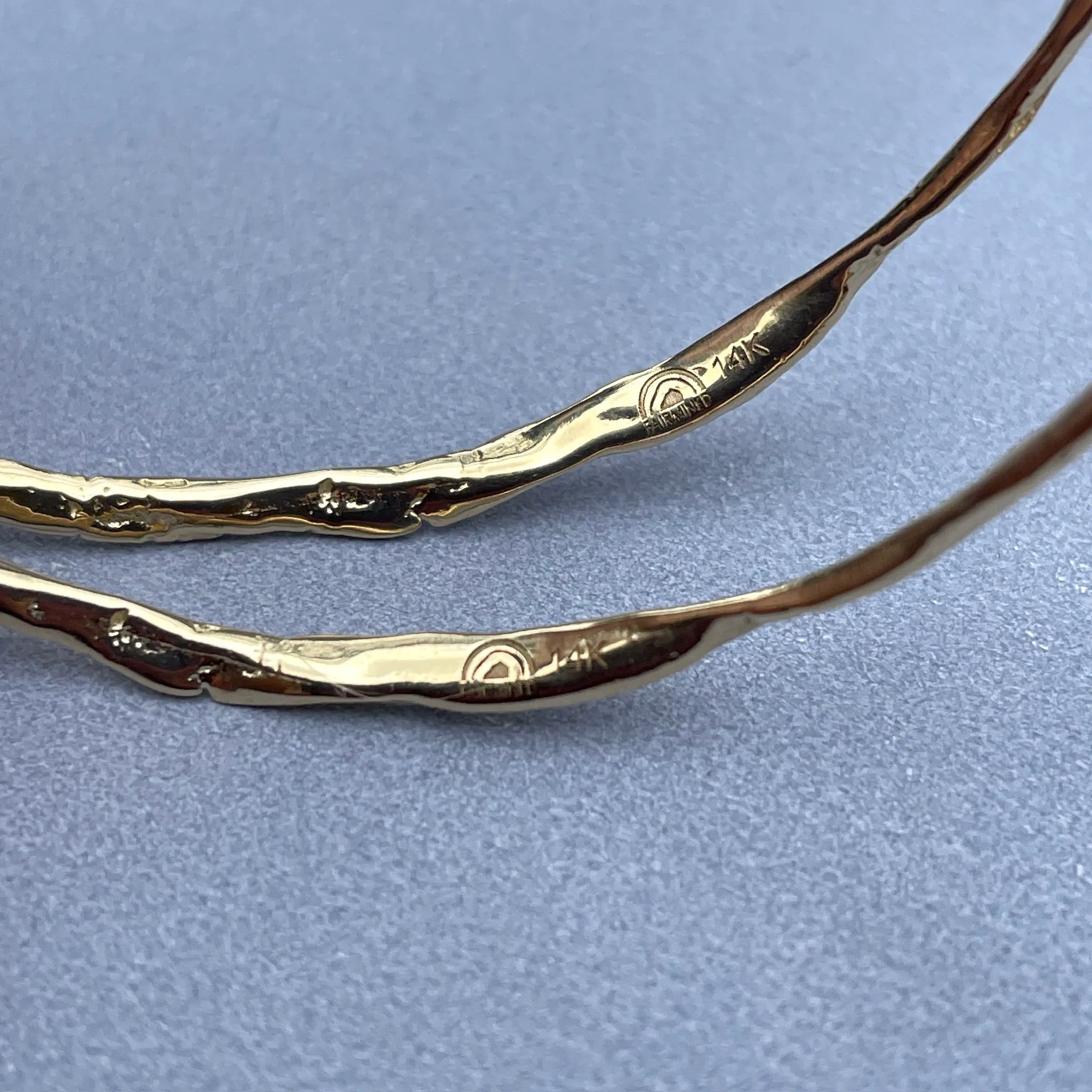 Fairmined 14k Gold Show the Love Bangle