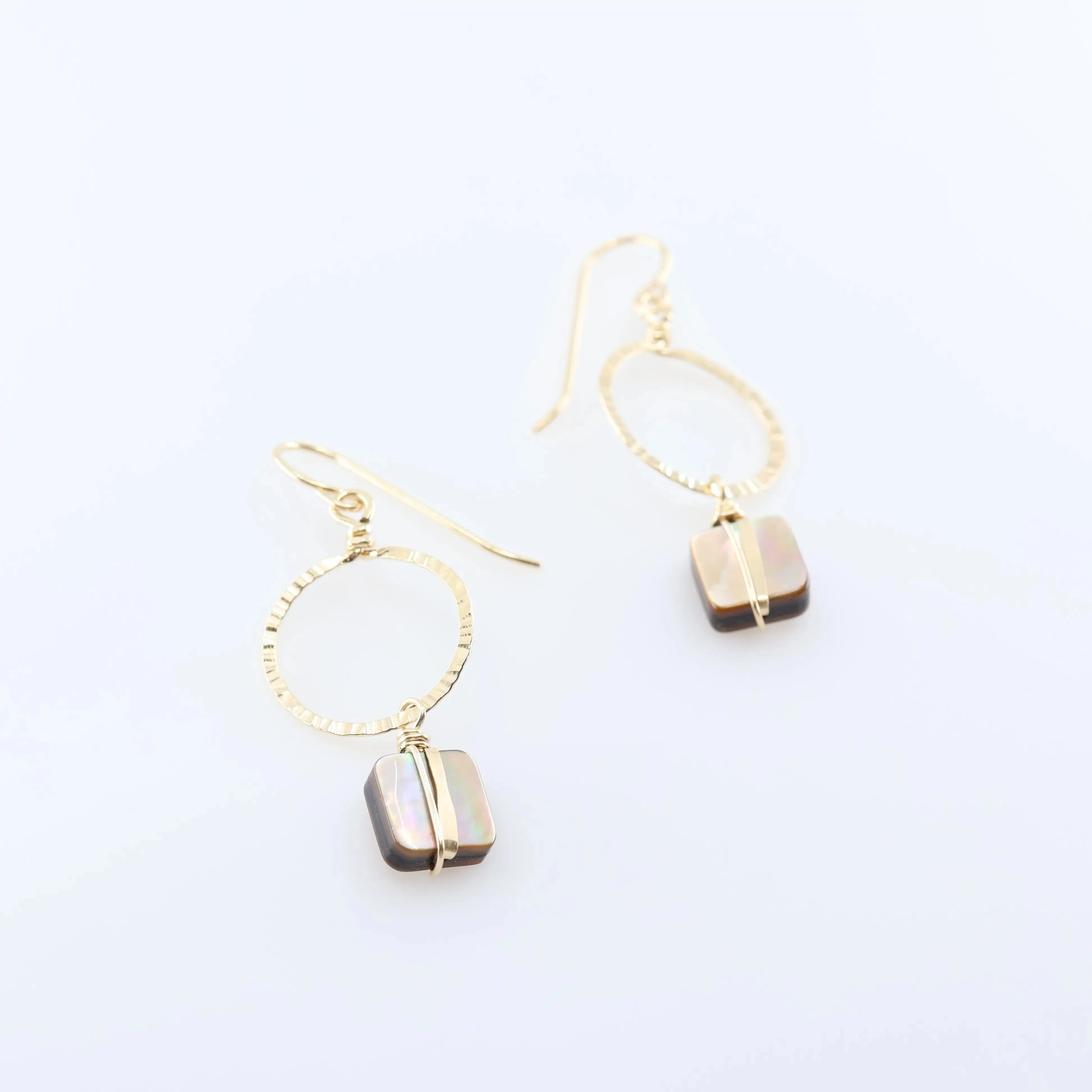 Hammer Textured Circle Earrings with Mocha Abalone